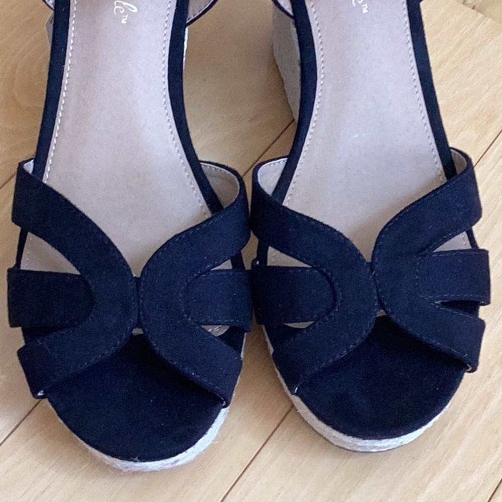American Eagle by Payless, black fabric espadrille, open toe wedges. Women’s 10 - Picture 5 of 16